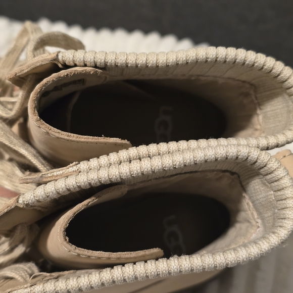 UGG Ballard Lace Up Waterproof Boot US 9 - Picture 6 of 10